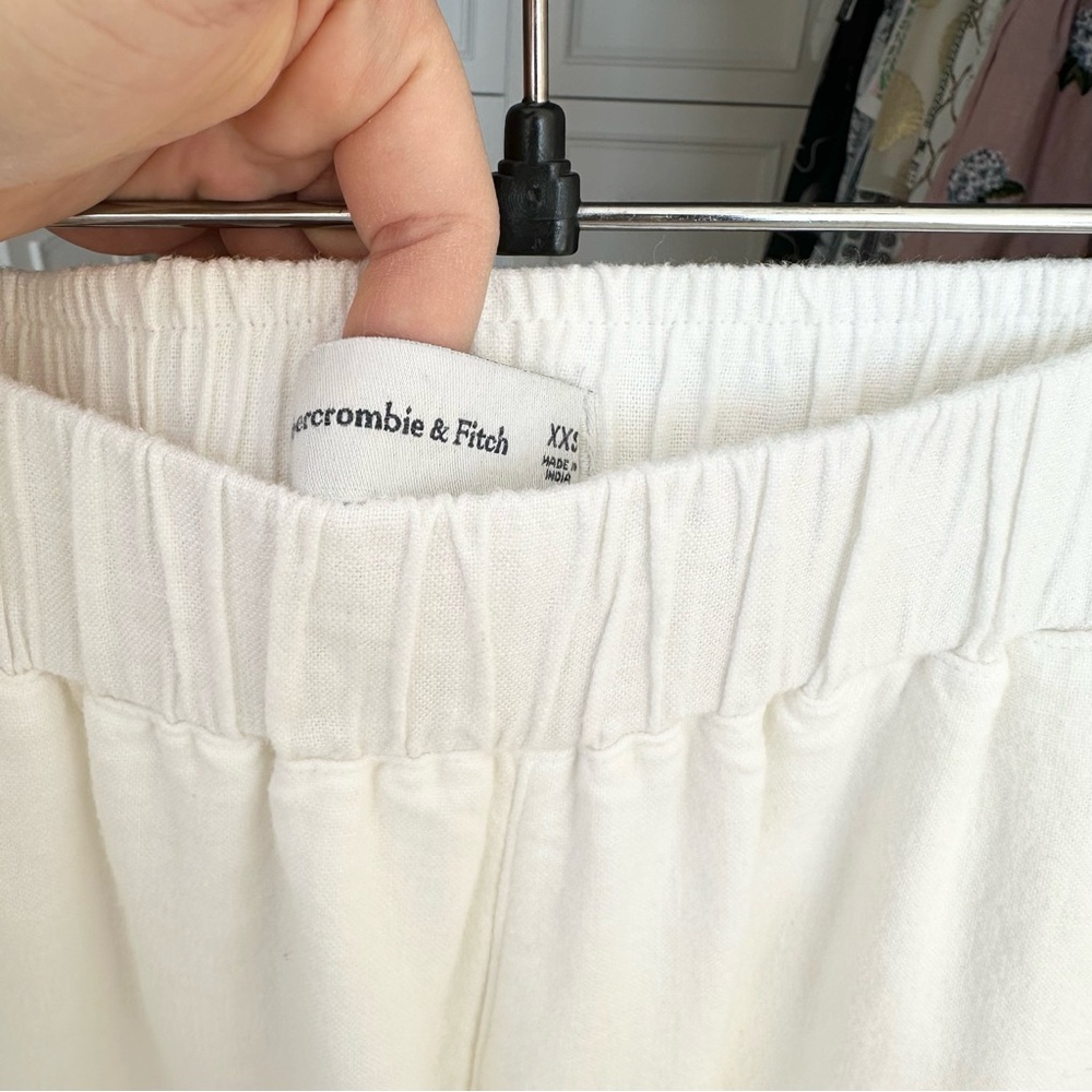 Linen Blend Elastic Waist Pants - Picture 3 of 6